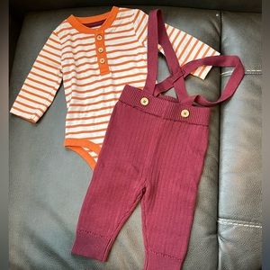 Newborn outfit with suspenders